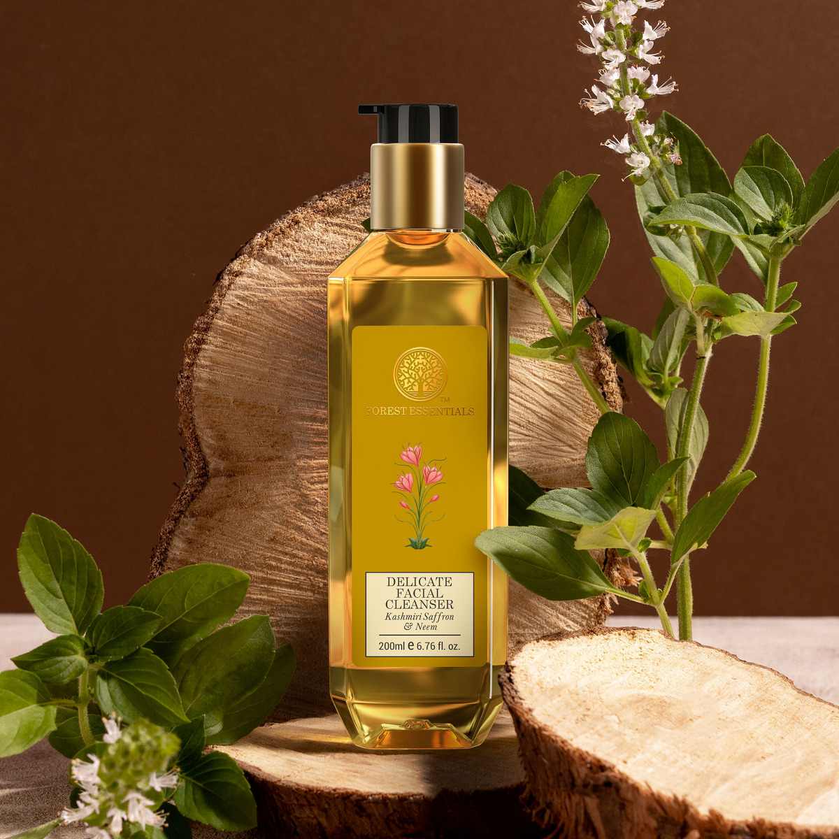 Delicate Facial Cleanser Kashmiri Saffron & Neem | Forest Essentials